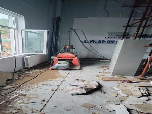 宜良地基基础下沉墙体裂缝加固注浆顶升施工